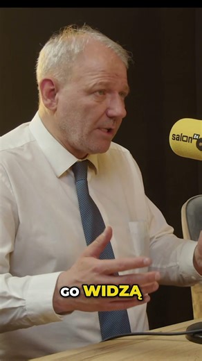 Nawrocki's armored political train enters Poland!