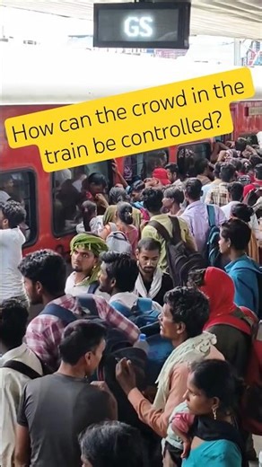 How can the crowd in the train be controlled? #shortvideo #indianrailways #faces