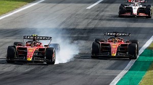 F1 Gp Monza: team radio, la Ferrari in ansia ammonisce Leclerc, Sainz implora il muretto box