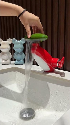 LED Basin Faucet #fpy #goodthing #faucet #shorts #decor #design #tap #shortvideo #gadgets #fpyシ