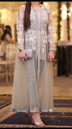 pretty girl on TikTok