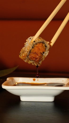 Gente | Love when a sushi spot surprises you 😍🍣 @yessushiayce is one of those places where everything tastes super fresh, rolls are loaded with... | Instagram