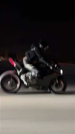 2025 Ducati Panigale V2 Raw Exhaust sound, Austin Racing Slash cut Slip on with BTmoto ecu flash