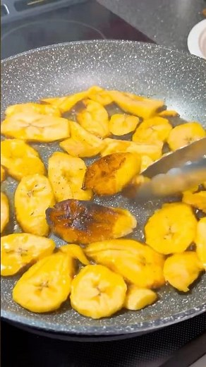 Making A Puerto Rican Dish with My Bestie 🇵🇷💛 #culture #cooking #yum #dinner