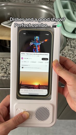 Best Phone Holder for Cooking and Cleaning