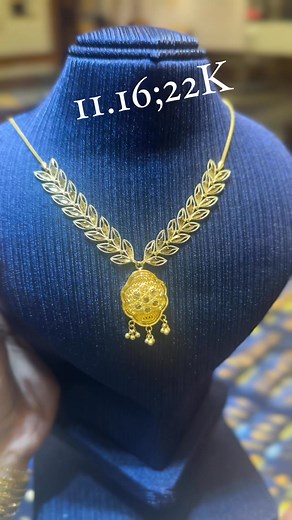 📍 Visit Us: Bashundhara City Shopping Complex Level 7, Block B, Shop 3 & 4 ❤️ সারা বাংলাদেশে হোম ডেলিভারি দেওয়া হয় 🌍 Worldwide (International Delivery) Service Available ❗বসুন্ধরা শাখা শুধুমাত্র মঙ্গলবার বন্ধ 📞 Call & WhatsApp: 8801919788985 8801804193216 ✨ @All rights reserved by Mirpur Jewelry City #Viral #ForYou #BridalJewelry #BangladeshJewelry #RoyalLook | Royal Jewellers