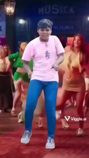 Guna bhai on Instagram: "Bhai on dancing mood 🔥🔥💥#bhai #dance #trendingreels #influencer #bhai❤️ #dancechallenge #dancereels #dancedancedance"