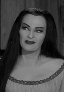 The Munsters S01:E31 - Love Comes to Mockingbird Heights