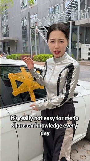 What to do if you accidentally lock your car keys in the car? Free solution, easy as pie #driving