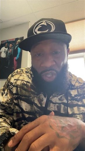 Dame Dash is clearly losing his marbles