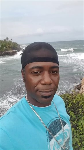 Michael Pro Ghourala (@michaelproghouralander)’s videos with I'm Blessed - Charlie Wilson
