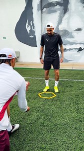 just keeping Neymar Jr & Xavi Simons on their toes 🫡⚽️ 🤝: Puma Football | Red Bull