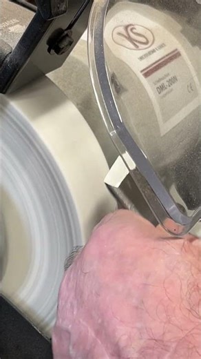 This is how I sharpen my Skew Chisel #woodworking #woodturning