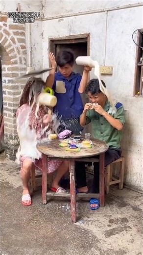 Two friends funny Comedy 🤣~ mini wood toy-woodworking art skill wood / hand Crafts/ #shortsfeed