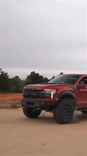 1,600 WHP Twin Turbo Raptor R 4-Wheel Burnout 😮 @braddeberti is putting his latest build through its paces in his latest YT video | Cody Mathes