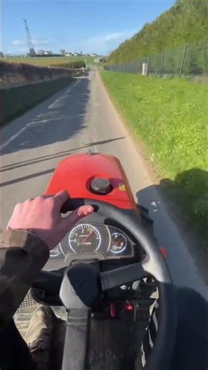 40 km/h kubota B1121