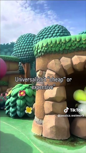 Universal Studios Budgeting: Save Money on Your Trip