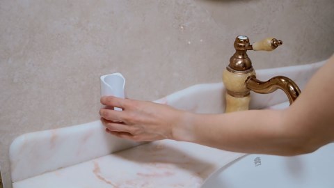 Electric Toothbrush Holder for Bathroom, Wall-Mounted Toothbrush Stand with Self-Adhesive, Compact Bathroom Caddy for Electric Toothbrushes (White-4pcs)