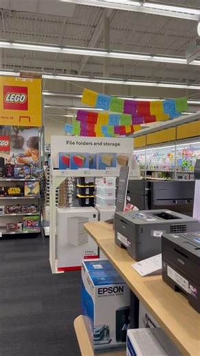 A quick walkthrough at Staples 🖇️✨