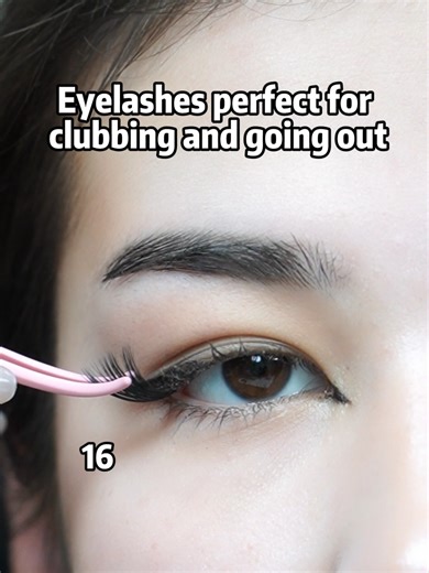 Eyelashes perfect for clubbing and going out#lashes #makeup #tiktok #fyp #lashestutorial #lashclusters