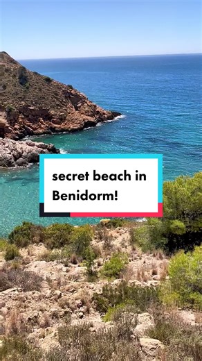 this hidden gem is a MUST see and only located 1.4km from the end of Levante Beach in Benidorm…via a rather curious yet stunning route! Have you been? #benidorm #benidormbeach #calatioximo #benidormtiktok #benidormguide #alicante