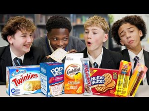 British Highschoolers try American Snacks!