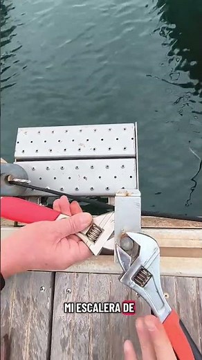 Preparing my mooring point by installing my steel ladder and putting up fenders #mooring #boat