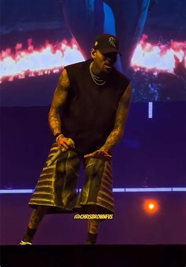 #chrisbrown #chrisbrownofficial #angelnumbers #fyp #fypシ | Chris Brown