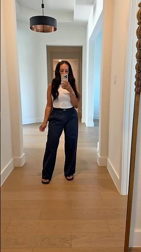 These pants are everything! Alo suit up trouser #aloyoga #ootd #grwm #alo