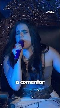 Camila Fernández and Amanda Miguel perform Así no te amará jamás