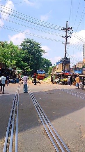 920K views · 4.5K reactions | Parjotak Express 3004/816 passing CTG Sholosohor level crossing  Time: 11:58 AM 07 September 2025 #reels #railway #rail #railfan #train #crossing #amazing | Cox's Bazar Express কক্সবাজার এক্সপ্রেস | Facebook