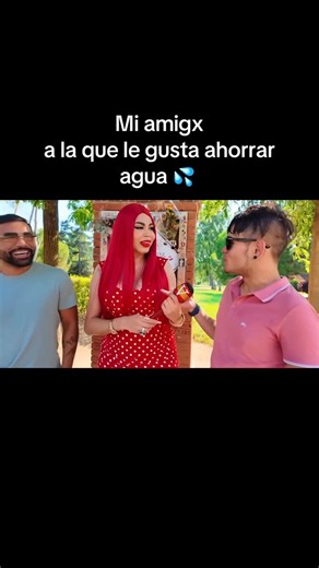 Labios en 4k on Instagram: "La de galones de agua que se ha ahorrado una que yo me sé… 💦 😅 #madriddemujer #españa #vanessalabios4k #vanessa4k #lasdeapelo4k"