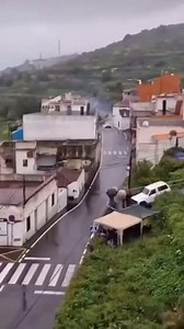 Brutal Accidente en el rally de Tenerife. #canaryislands #ig_canarias #tenerife #canariasviva #islascanarías #yoamocanarias #canarias #latituddevida | Yo amo Canarias