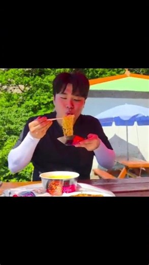 good view and fast food challenge!! #good view #mukbang