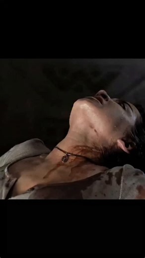 Netflexa.io on Instagram: "🎬 MOVIE: ALIEN: ROMULUS (2024) 📺 WATCH ON: HULU / DISNEY+ / VOD 🎭 GENRE: SCI-FI • HORROR • SURVIVAL . . 🌑 THE STORY: A group of young space colonizers scavenge the deep ends of a derelict space station, hoping for a better life. Instead, they come face-to-face with the most terrifying life form in the universe. Trapped in a dark, industrial spaceship, the main character Rain (Cailee Spaeny) must fight off a Facehugger that is forcibly removed from her body, leading