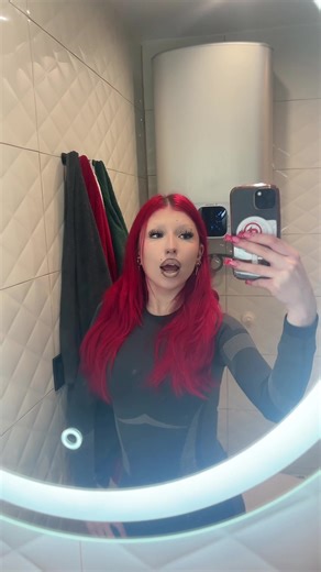 Filmy użytkownika tostuwka (@tostuwka) z muzyką Geek'd (feat. Lil Baby) - Bhad Bhabie