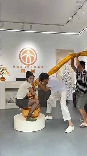 She Turned Scrap Copper Wires Into a Beautiful Tree 😍 | Incredible Wire Art