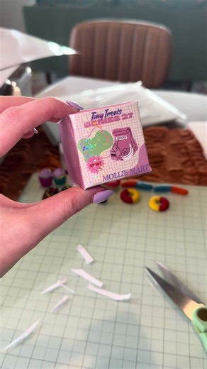 Creating Custom Blind Boxes for Birthday Parties