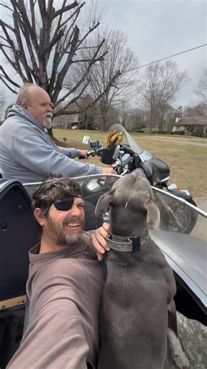 There is something beautiful about being invited into a fans home to work and gaining a cool friendship. It’s probably one of the best parts about what we do. All of us owe Mr. Dillaway a dept of gratitude for his outstanding service and love for our country. He served in several conflicts and was an integral part of the greatest fighting unit the earth has ever known, the 101st Airborne!!! As you can see, we have a lot in common. I can’t wait to come back to paint some more (listen to some awes