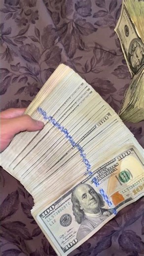 Who Else Love’s Money? 😍👀(Link In Bio To Learn)