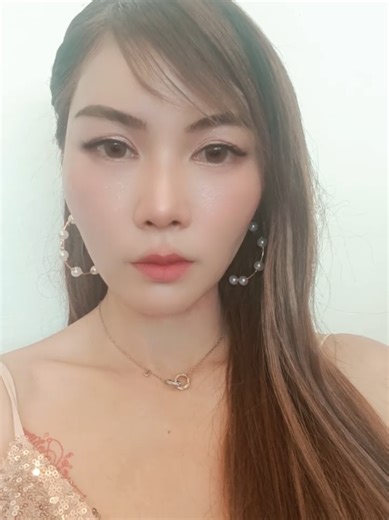 วิดีโอของ Bently Ly (@bently.ly5) พร้อมเพลง เสียงต้นฉบับ - supamat