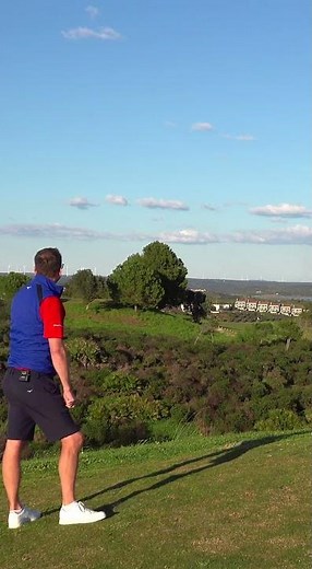 Don't You HATE golfers like this.... 😠 🌳 🏌️‍♂️