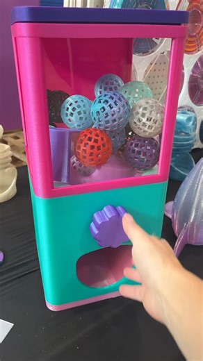 3D Printed Ball vending machine?! This was a really fun project! | Cookiecad