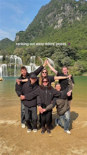 Ranking our easy rider poses 🕺📸 Our drivers are always ready for the camera and it shows. Which one is your favorite and should we make a part 2? 👀 #easyrider #hagiangloop #caobang #hagiangsafari #poseideas