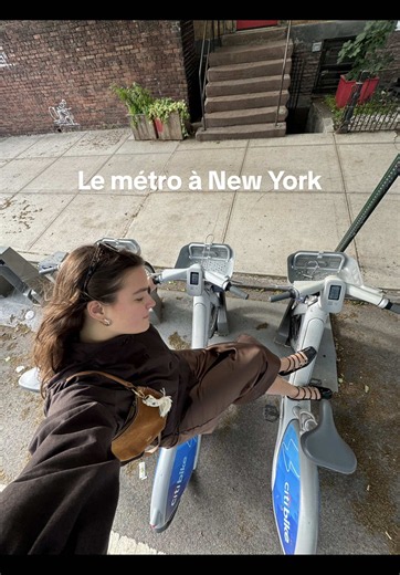 5 conseils pour le métro New Yorkais 🚇 1-2-3 : la 1 est locale, la 2 et la 3 sont express 4-5-6 : la 6 est locale, la 4 et la 5 sont express N-Q-R-W : la R et la W sont locales, la N et la Q sont express #nyctips #nyc #expat #conseils #newyorkcity