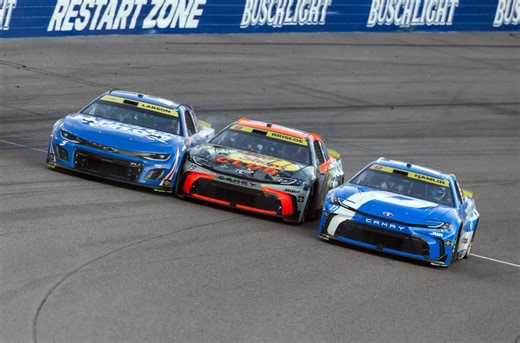 Who won 2025 NASCAR Cup Series Championship today at Phoenix? Full results from the title deciding race