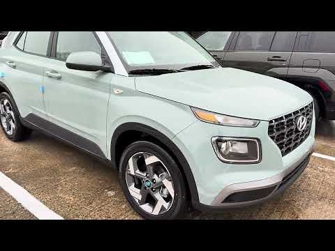 2025 Hyundai Venue SEL in Mirage Green | Compact SUV Walkaround