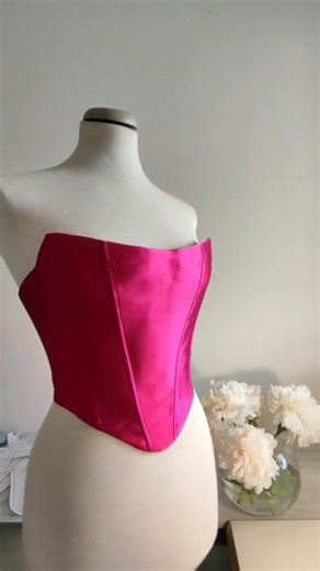 cucire un #corsetto su misura , partendo da un' immagine o da un design personale | Lina Corset