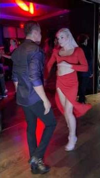 Cuando Cada Paso De Salsa Cuenta Una Historia 💫 #salsarosa #salsaconestilo #salsaybachata #baile