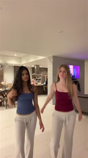 part 92 | lovveee to get ooonnn #outfitinspo #matching #2persondance #trendingdance #fyp